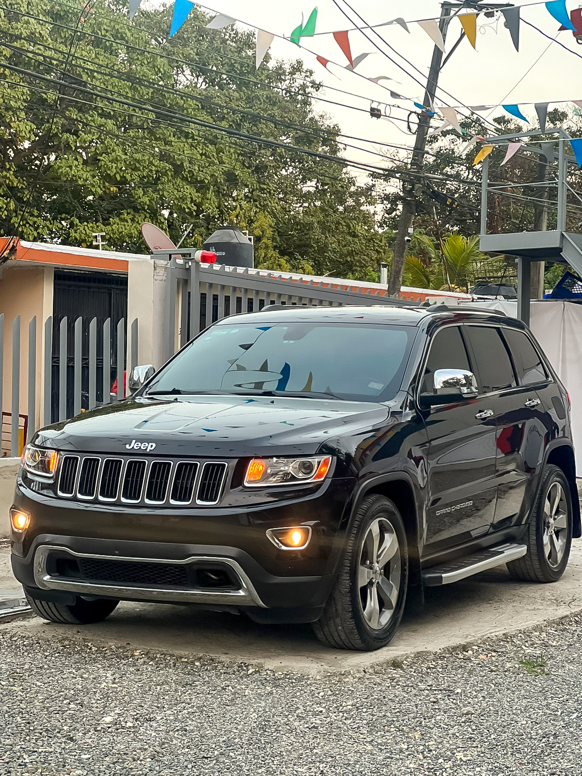 Jeep Grand Cherokee Laredo