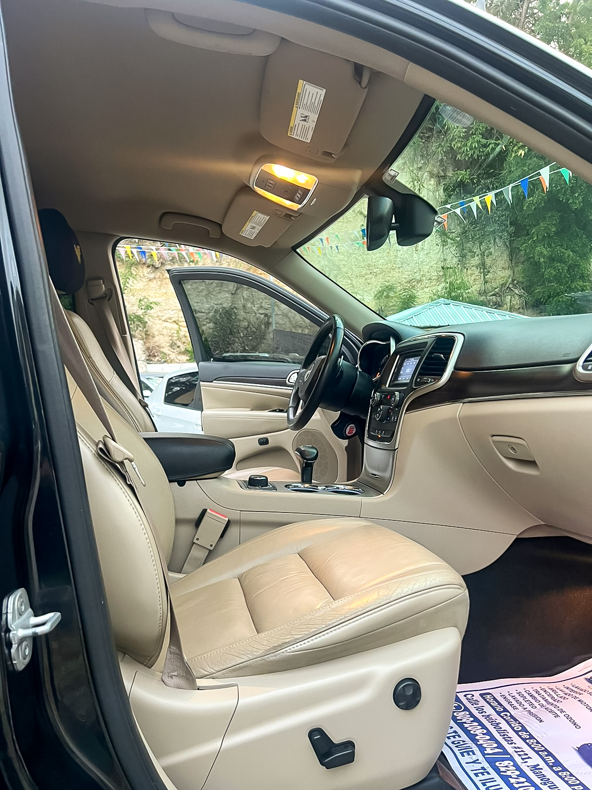 Jeep Grand Cherokee Laredo