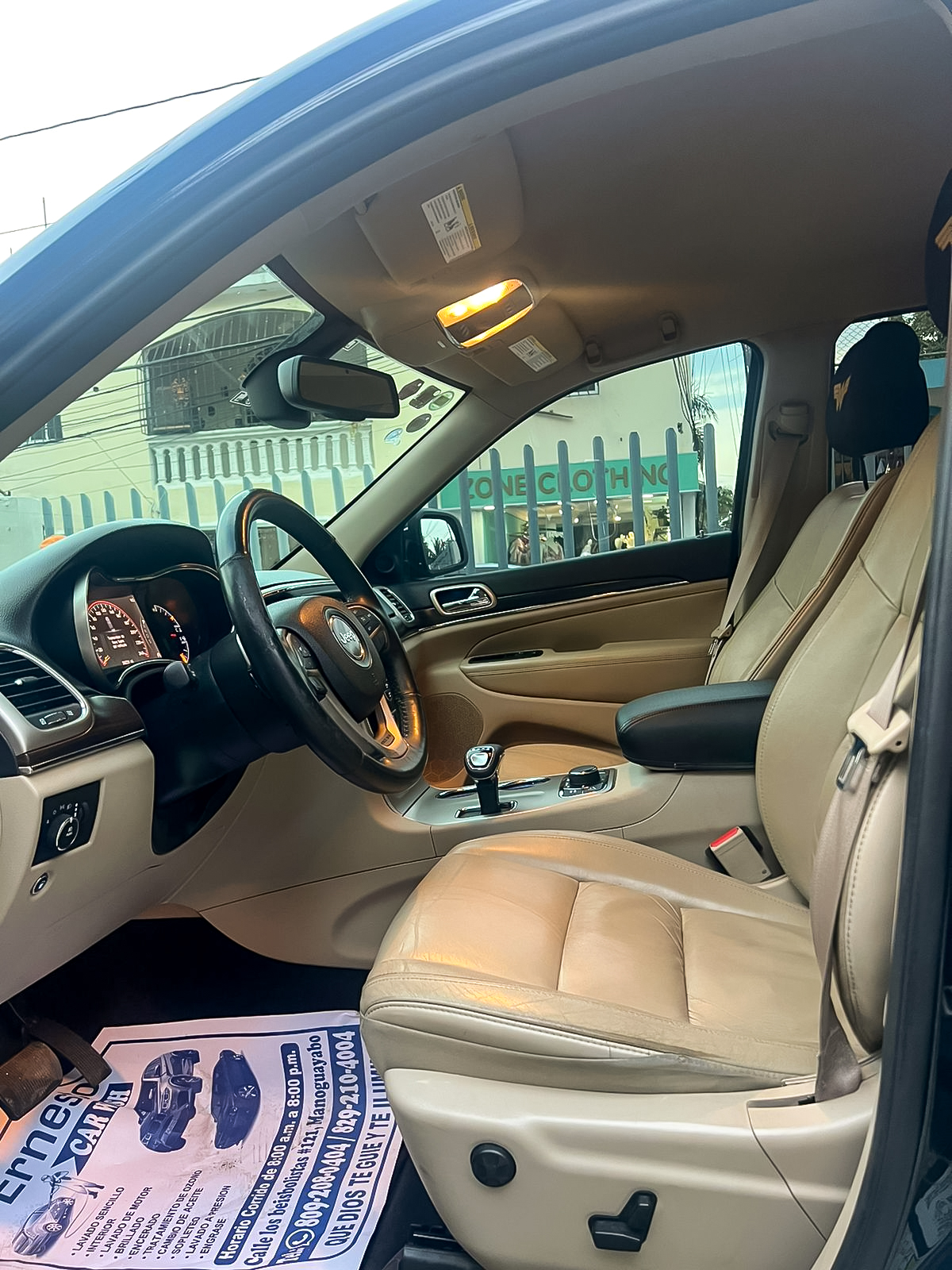 Jeep Grand Cherokee Laredo