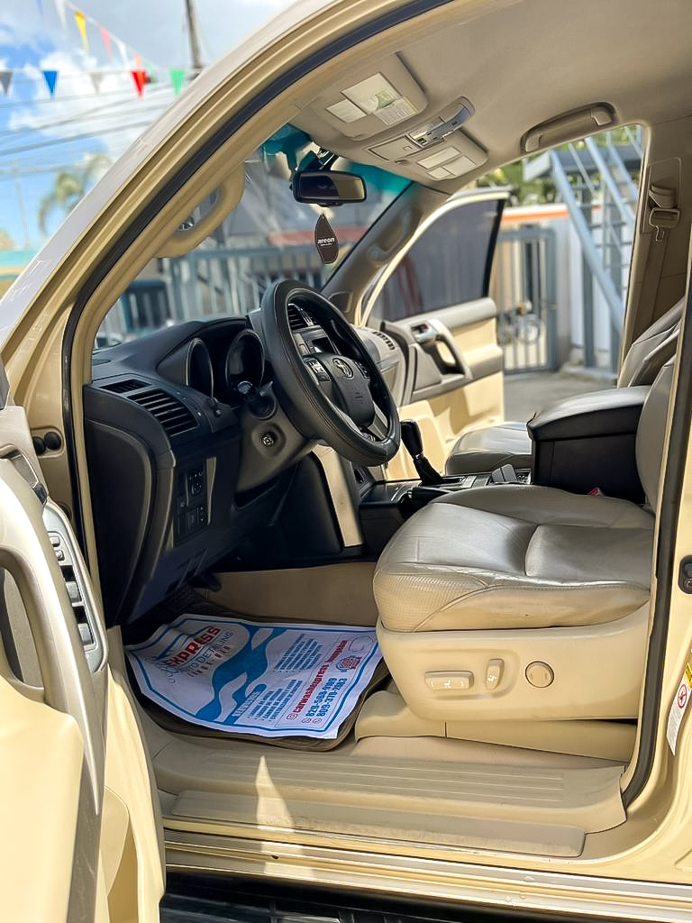 Toyota Land Cruiser Prado 2010